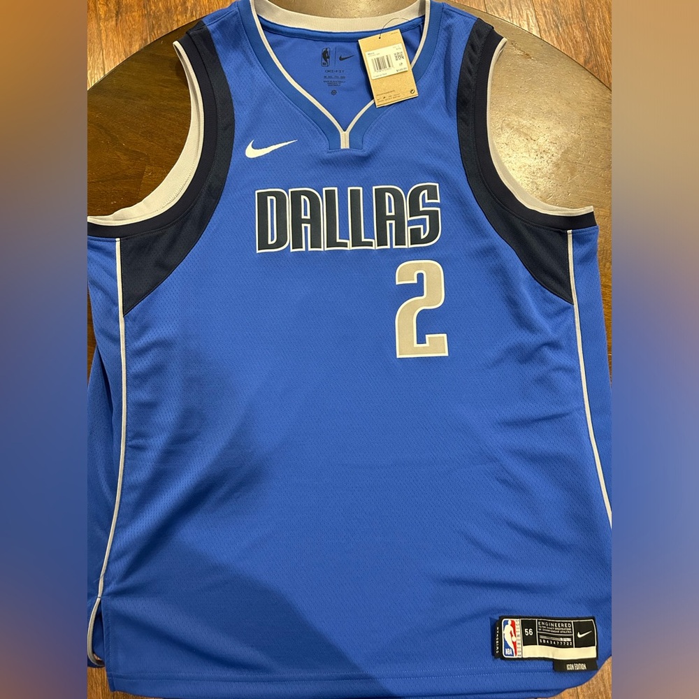 Kyrie Irving Jersey
